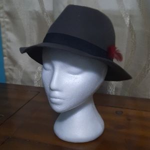Gray floppy brim fedora hat